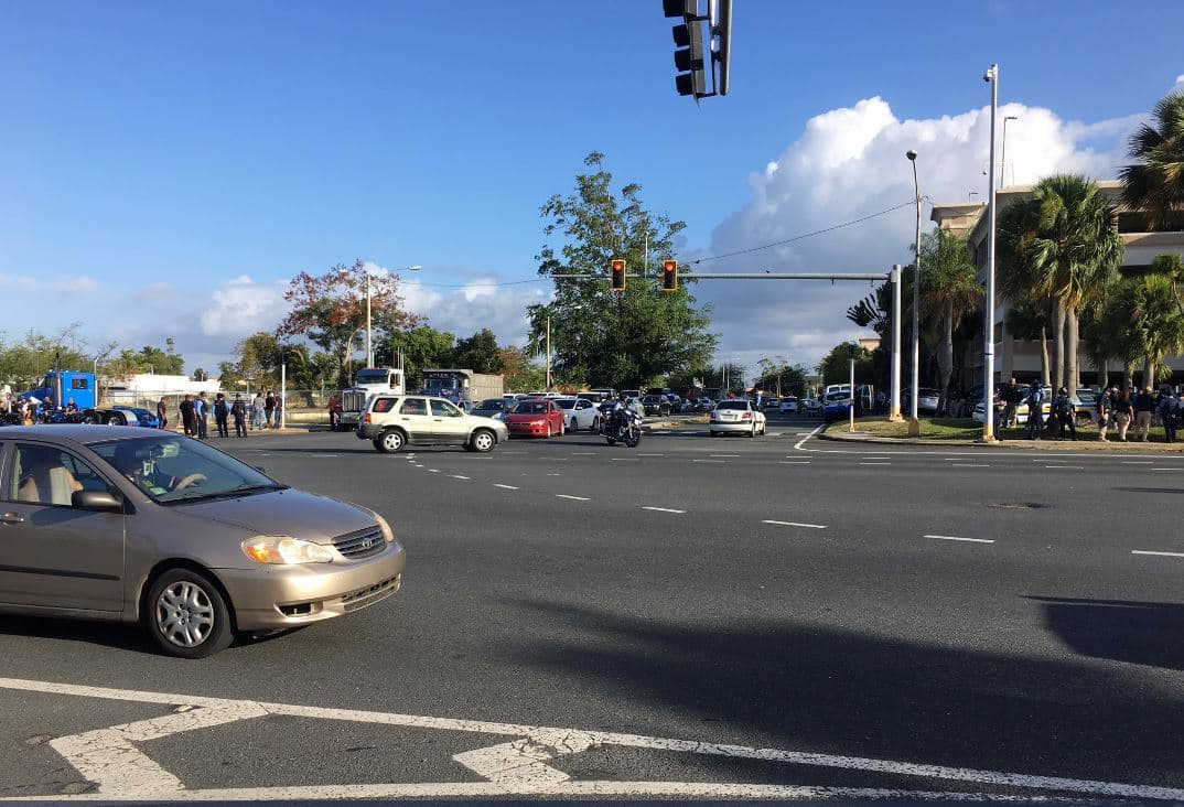 En el estadio Hiram Bithorn todo transcurrió en orden durante la mañana