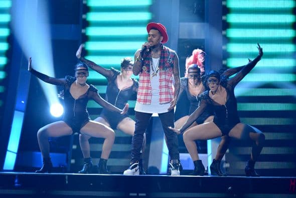 Chris Brown desató los gritos de la gente.