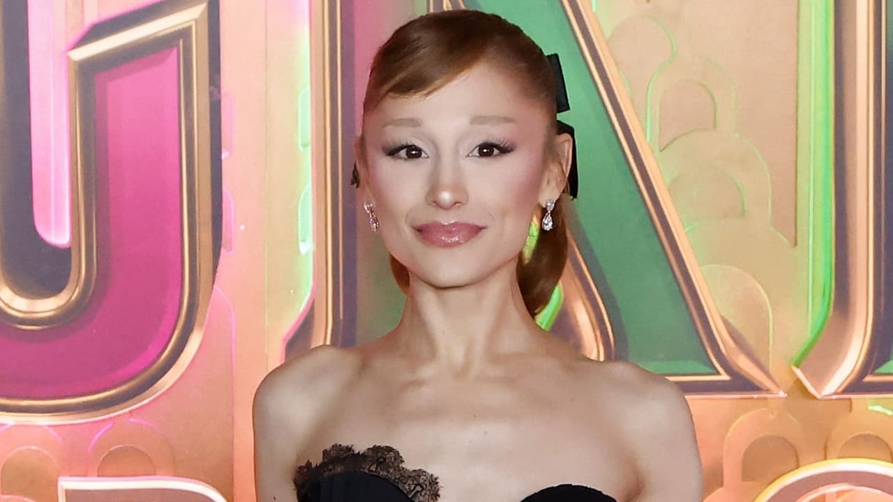 ¿Se contradice? Ariana Grande anuncia su retiro y desata dudas del porqué se aleja de los escenarios