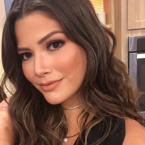 Ana Patricia: "Feliz tarde para todos". (Agosto 29, 2016)