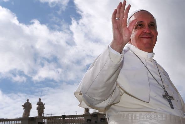 El papa Francisco destacó el miércoles el importante papel de las mujeres para transmitir la fe, recordando que fueron elegidas para ser primeros testigos de la Resurrección de Cristo, durante la audiencia general que celebró en la Plaza de San Pedro. Ver toda la información