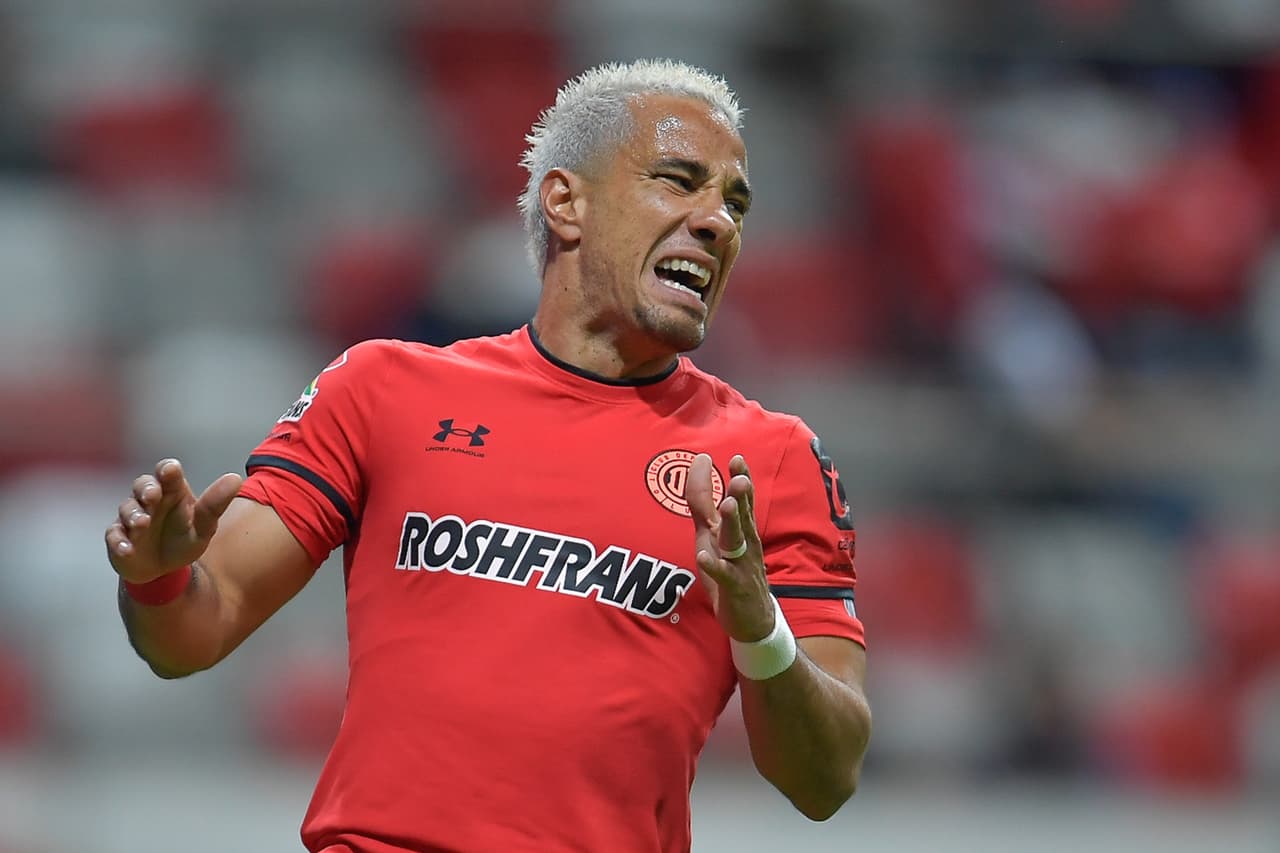 Toluca vino dos veces de atrás para rescatar el empate ante Rayados gracias a un doblete de Leo Fernández; Maxi Meza y Joel Campbell le habían dado la ventaja a los visitantes.