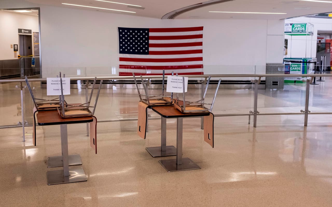 Como en el aeropuerto Newark Liberty.