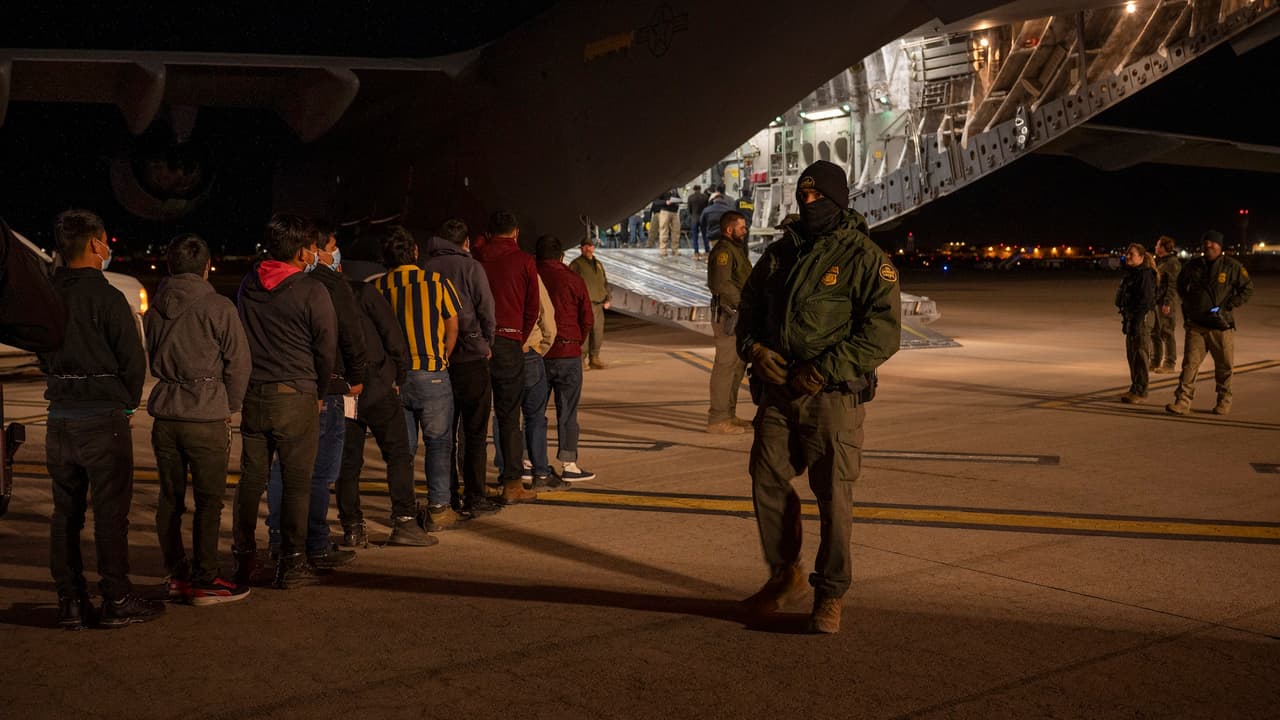 Mexicanos deportados no serían enviados a Tijuana y podrían terminar en Chiapas