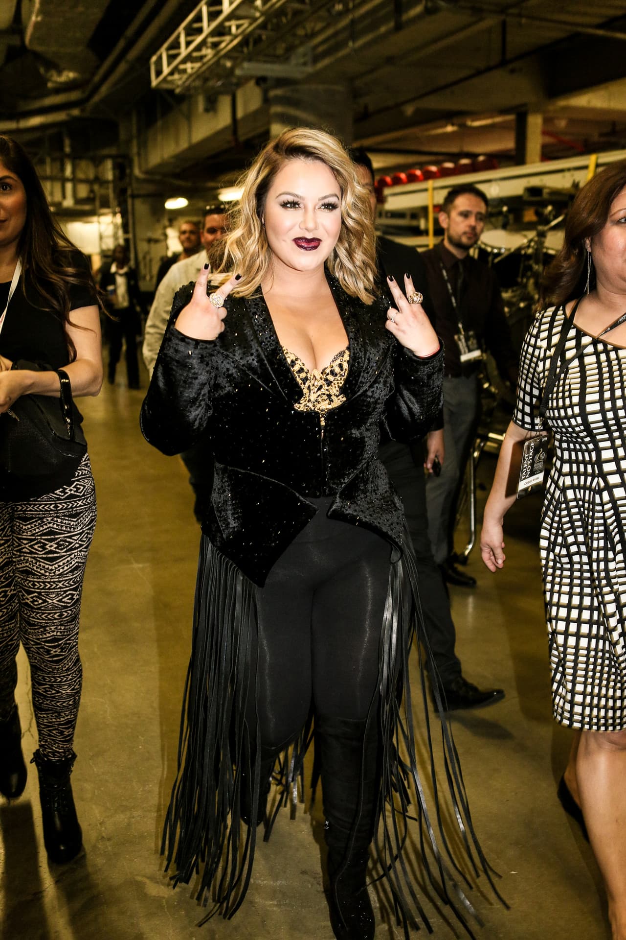 Chiquis se preparó con todo para su presentación en Premio Lo Nuestro.