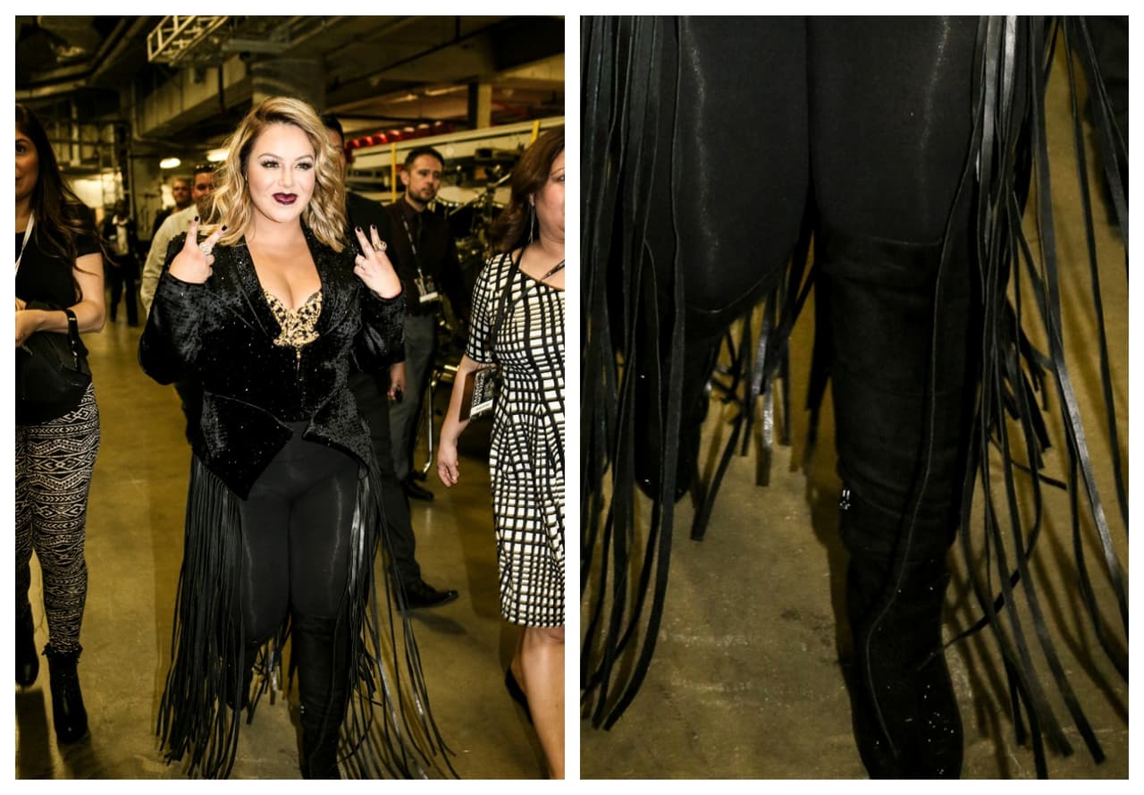 Estas botas altas de gamuza, están padrísimas y resultaron ideales a la hora de hacer su presentación.