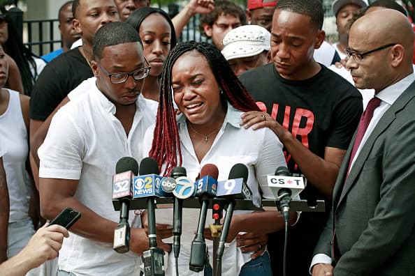 Otro fin de semana de violencia en Chicago: 6 muertos y más de 50 heridos de bala, pese al despliegue de más agentes