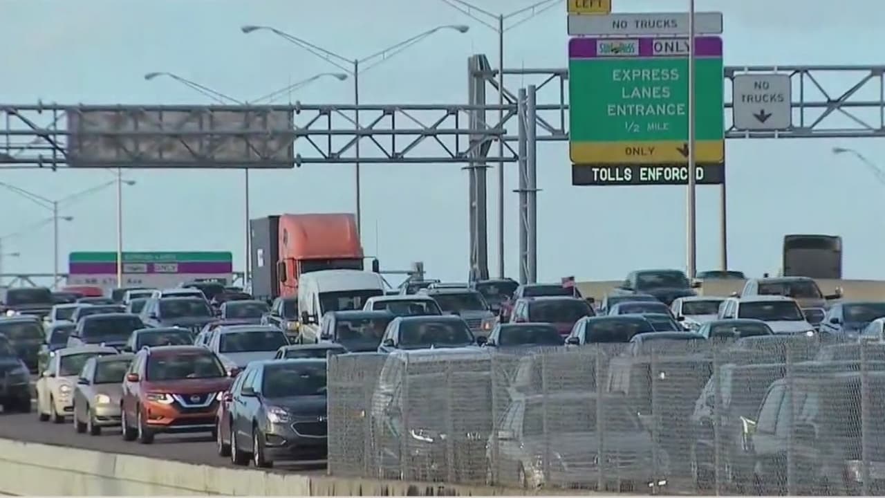 Polémica por el cobro de peajes en las vías rápidas de la autopista Palmetto 