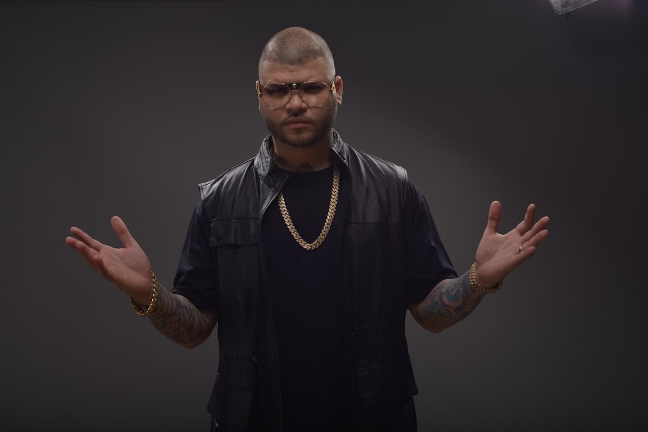 Sus modelos favoritos son inspiración de Christian Dior y están cerca de los mil dólares.