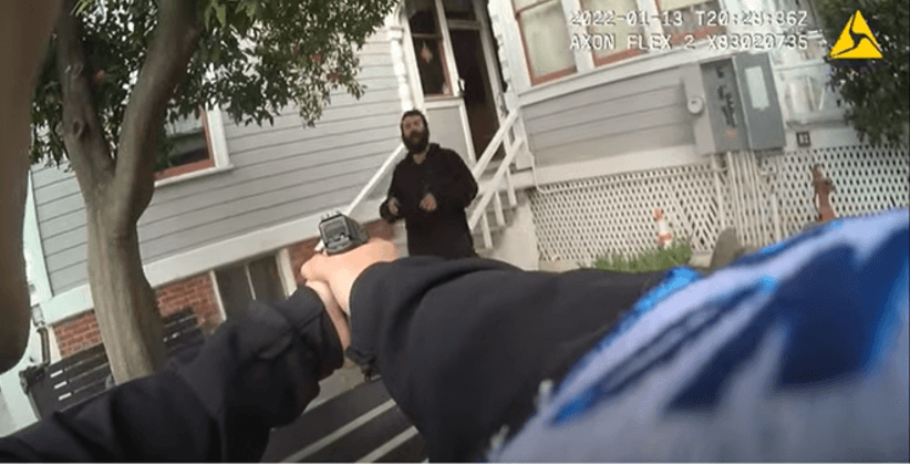 Policía de Fresno difunde el video donde un oficial dispara y mata a un sospechoso en enero 