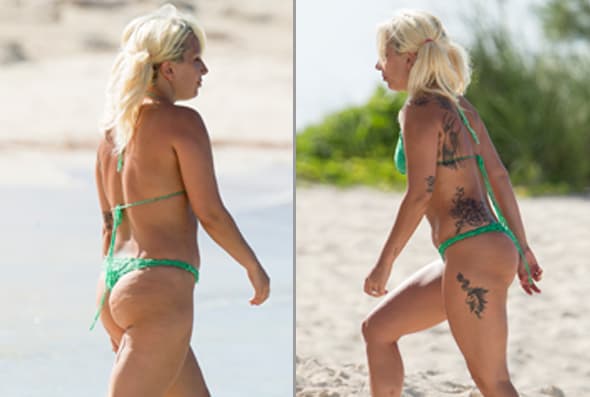 Hasta en la playa se ha dejado ver así.