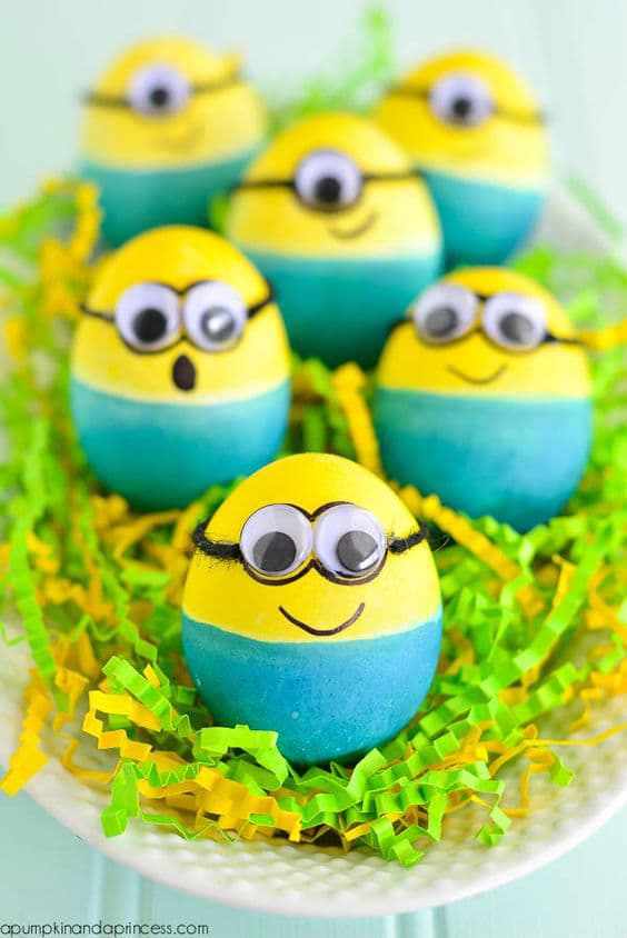These Minion Easter Eggs will be a hit with your kids and they'll stand out from the traditionally decorated eggs. Don't be surprised if you have a whole army of minion before long.