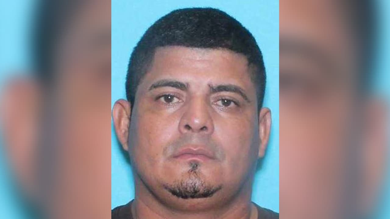 Buscan a sospechoso de agresión sexual contra un menor al suroeste de Houston 