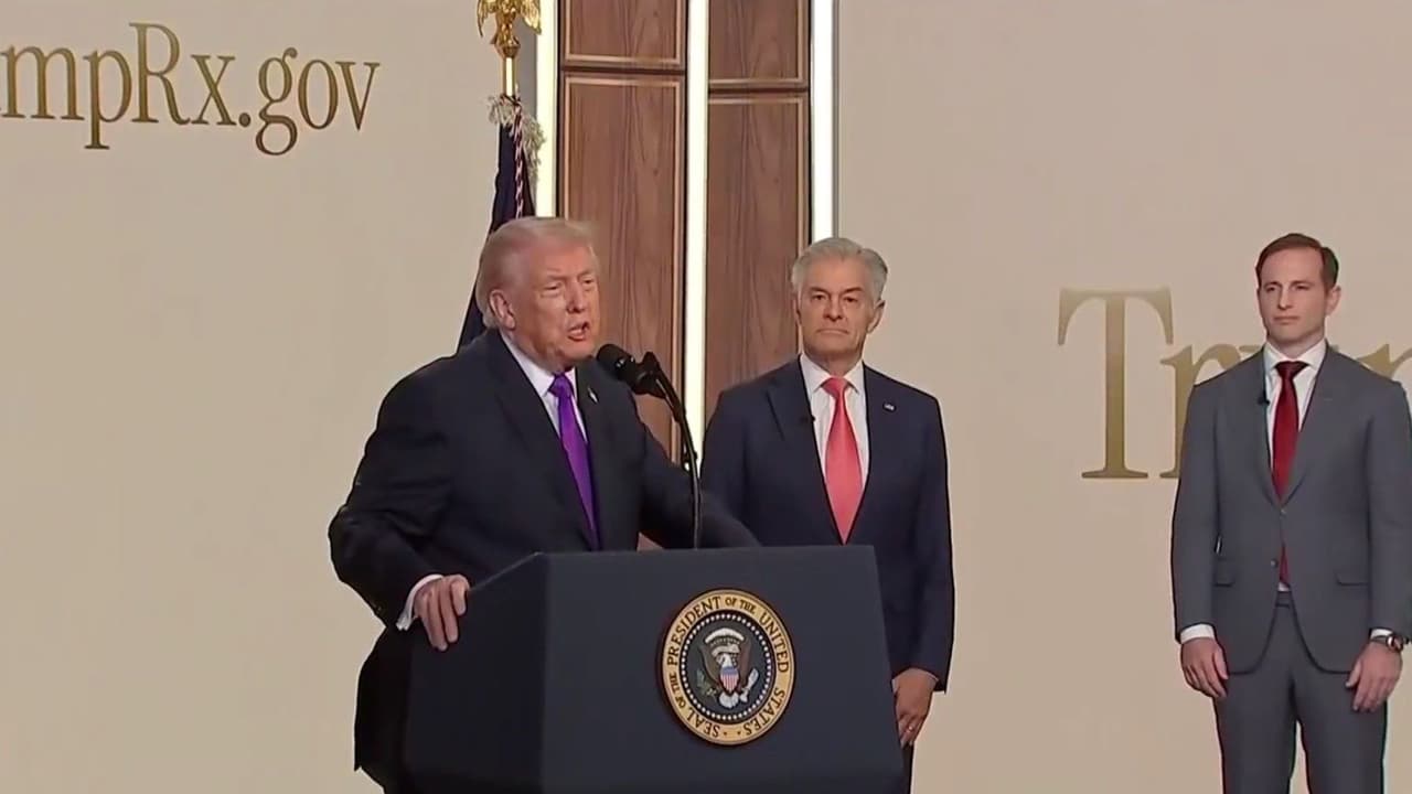 Presidente de EEUU presenta Trump Rx, su sitio web para la compra de medicinas de bajo costo