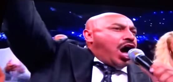 Lupillo Rivera no ha sido ajeno al boxeo, pues el 15 de julio de 2014, interpretó el Himno Nacional Mexicano en la pelea entre el 'Canelo' Álvarez y el cubano Erislandy Lara.