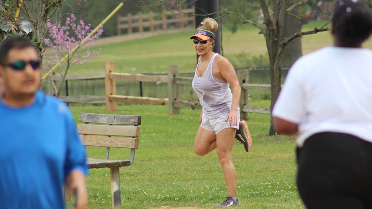 Esta residente de Houston dijo a Noticias 45 que acude de manera regular a Memorial Park pero ahora que no está trabajando, aprovecha para visitarlo a la hora que es más conveniente para ella.