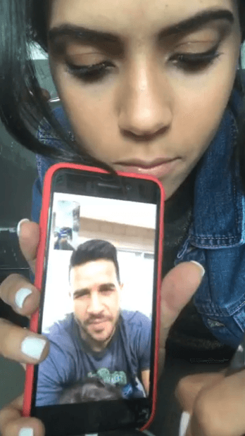 Los fans de Francisca estuvieron presentes en la llamada con Yisus, en donde le dijo paso a paso cómo hacer ese antojo para su novio. Fran se sintió un poco apenada en interrumpir el juego que mantenía el venezolano con sus princesas Anabella y Silvana, pero aprovechó el tiempo para saludarlas.
<br>