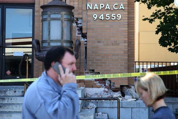 No obstante, las autoridades han anunciado el cierre de las escuelas este lunes en Napa.