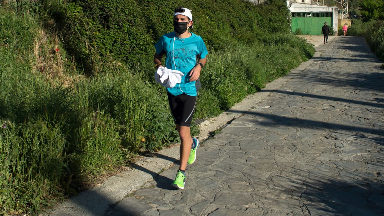 Mascarillas y ejercicios:  Claustrofobia, aceleración de cansancio y afección mental