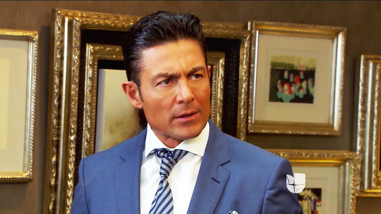 Y agárrate, Eladio ya se enteró que estás con Julia.