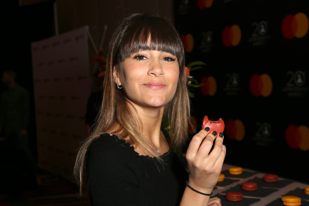 <h2 class="cms-H2-H2">Aitana</h2>
<br>
<br>Nació en el 27 de junio de 1999, en San Clemente de Llobregat, España, y cumplirá 24 años en 2023.