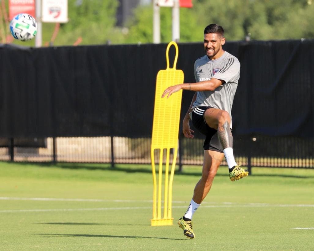 Franco Jara entrena con FC Dallas.