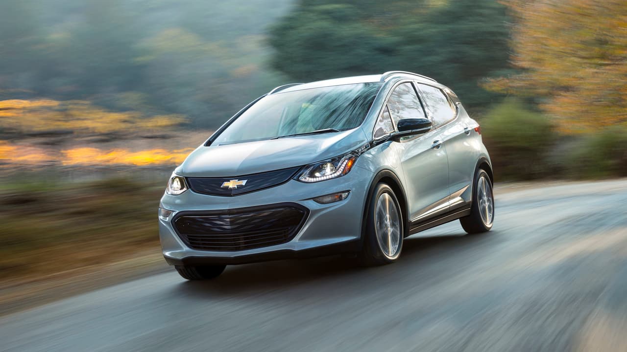 CES 2016: Chevrolet Bolt EV 2017