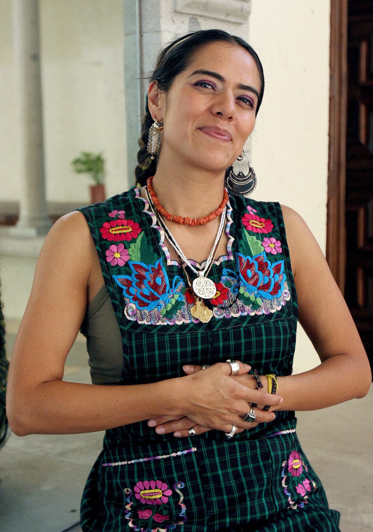 Ha ofrecido varios conciertos en beneficio de los demás. El Fondo de Becas Guadalupe Musalem es uno de los más retribuidos.