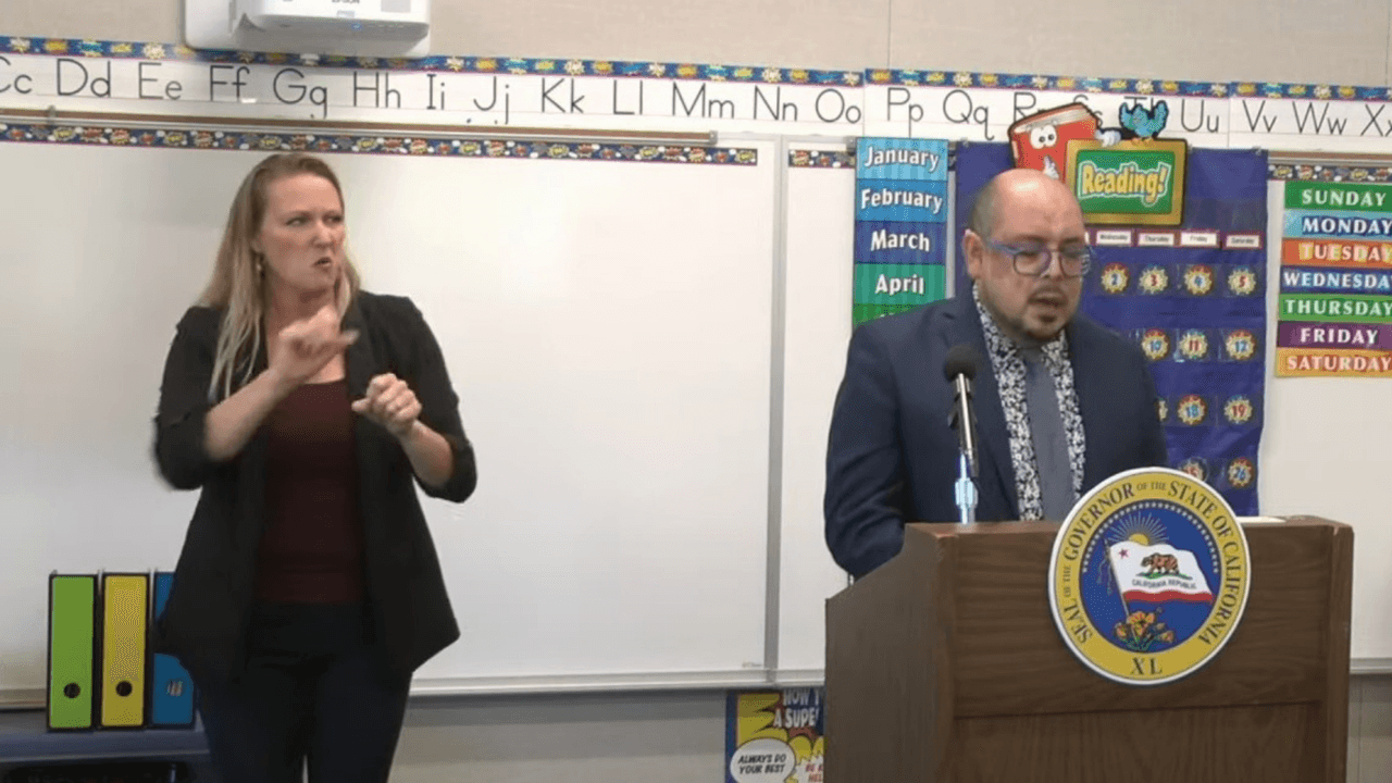 El supervisor de Tulare 
<a href="https://tularecounty.ca.gov/board/index.cfm/county-supervisors/eddie-valero-district-4-vice-chair/">Eddie Valero,</a> indicó que contar con internet ya no es un lujo y que la pandemia evidenció la necesidad de internet para la educación.
<br>