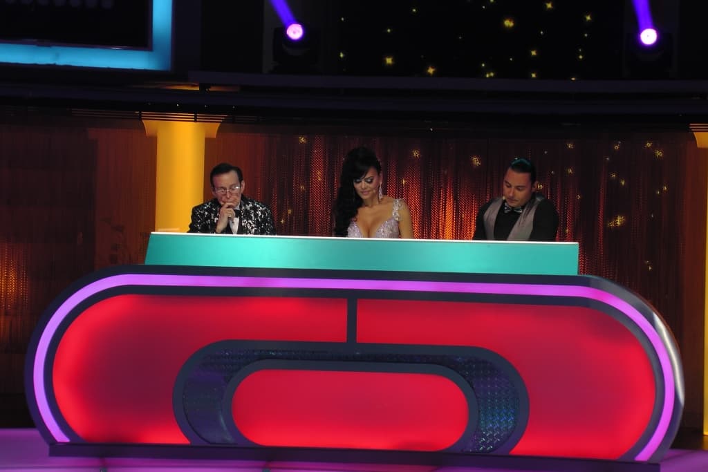 Los jueces deben decidir quién pasa a la segunda ronda.