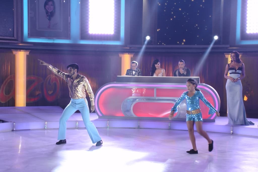 En la segunda ronda, deben bailar otro género musical.