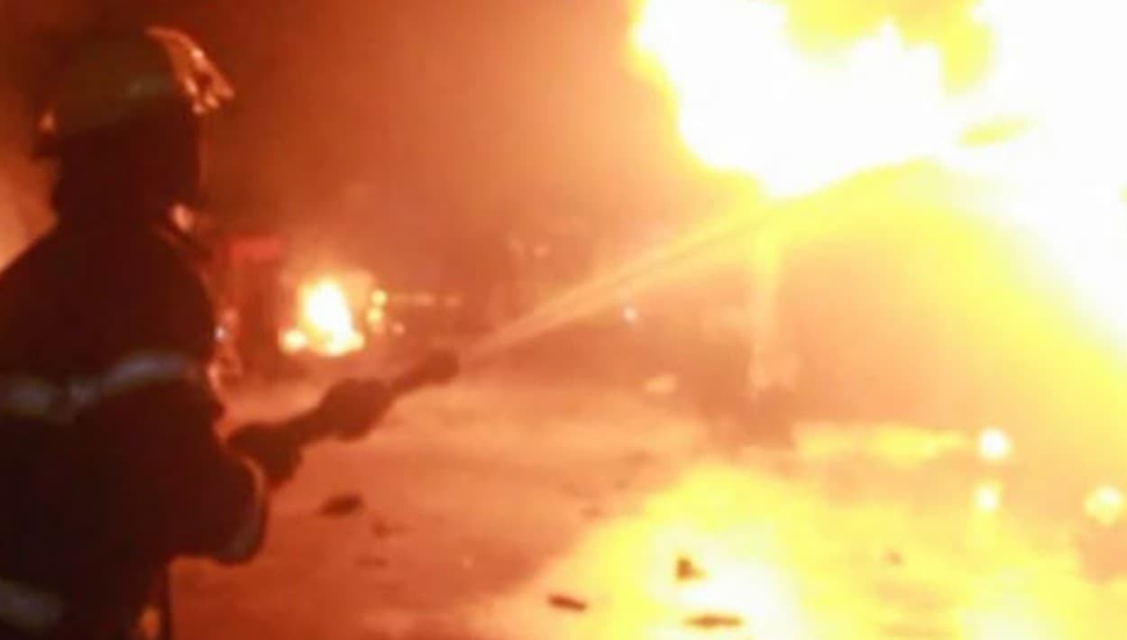 Muere calcinado un matrimonio tras sufrir un accidente en el expreso PR-52