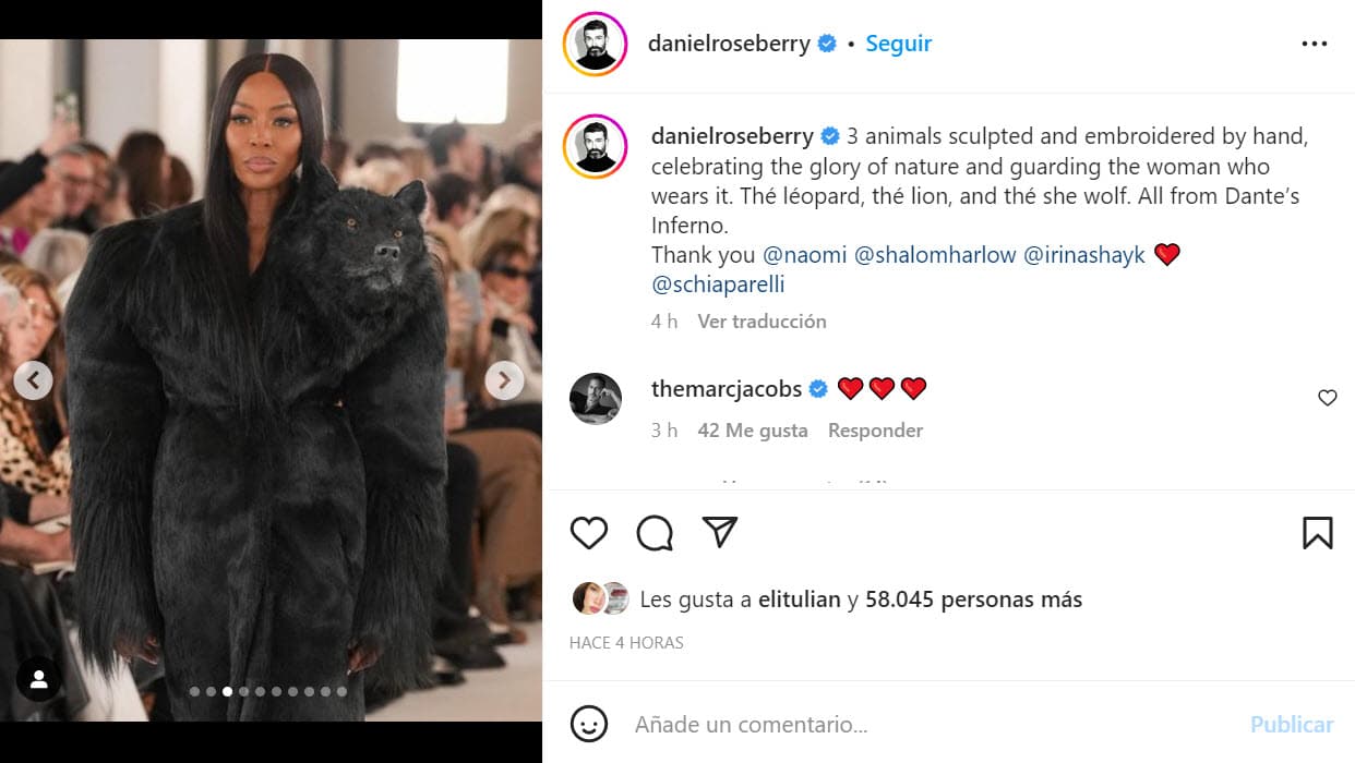 Por ejemplo, Naomi Campbell modeló un abrigo cuadrado de piel sintética negra con una cabeza de lobo saliendo del hombro izquierdo.
