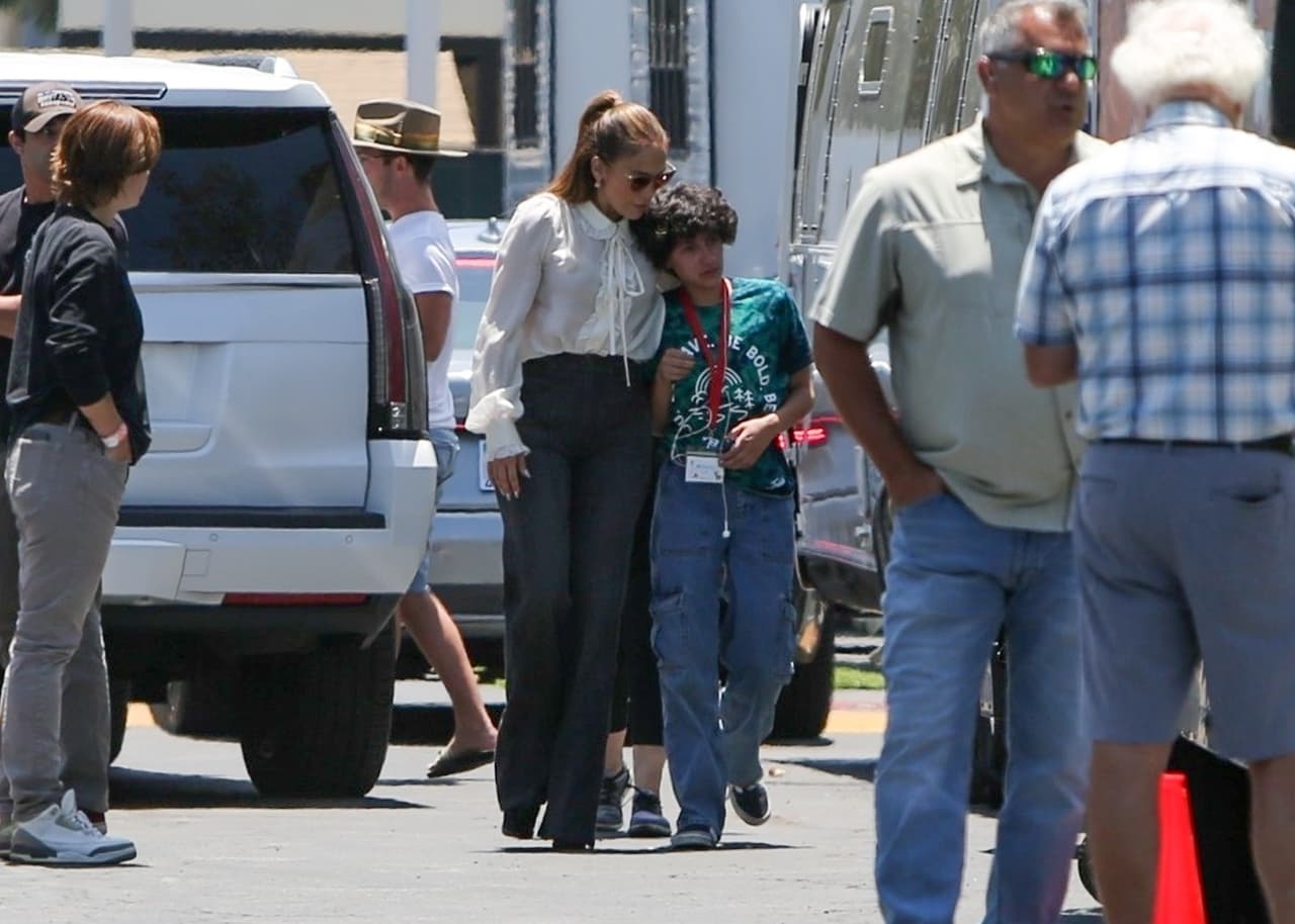 La nueva visita de JLo y Emme a Ben Affleck ocurrió solo un día después de que la famosa pareja fue captada en un penoso momento. 
<br>