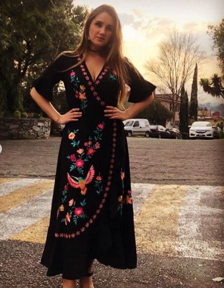 Dulce María retomará su carrera artística en la pantalla chica al participar en una serie de comedia producida por Televisa.