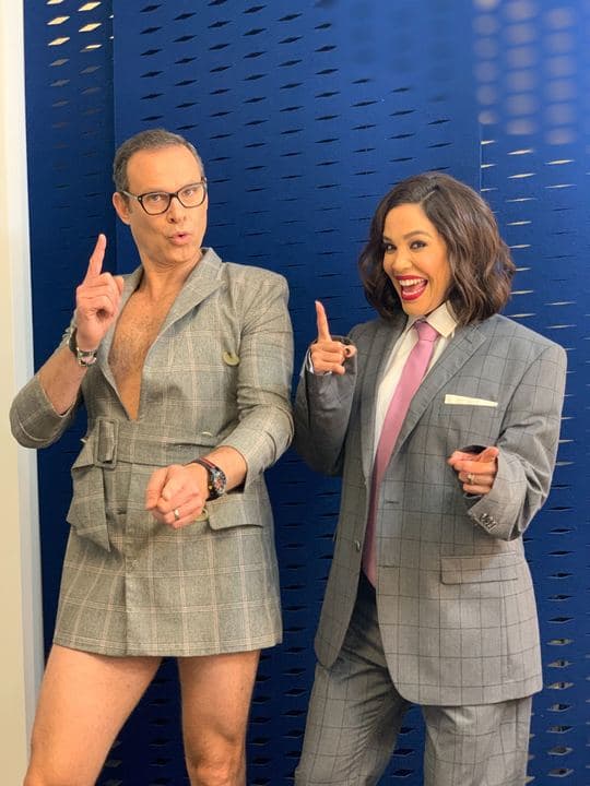 Con el mejor de los humores, como es su costumbre, Alan y Karlita hicieron el reto viral de bailar e intercambiarse la ropa. Nos sorprendieron con lo bien que bailan (o quizá solo Karla).