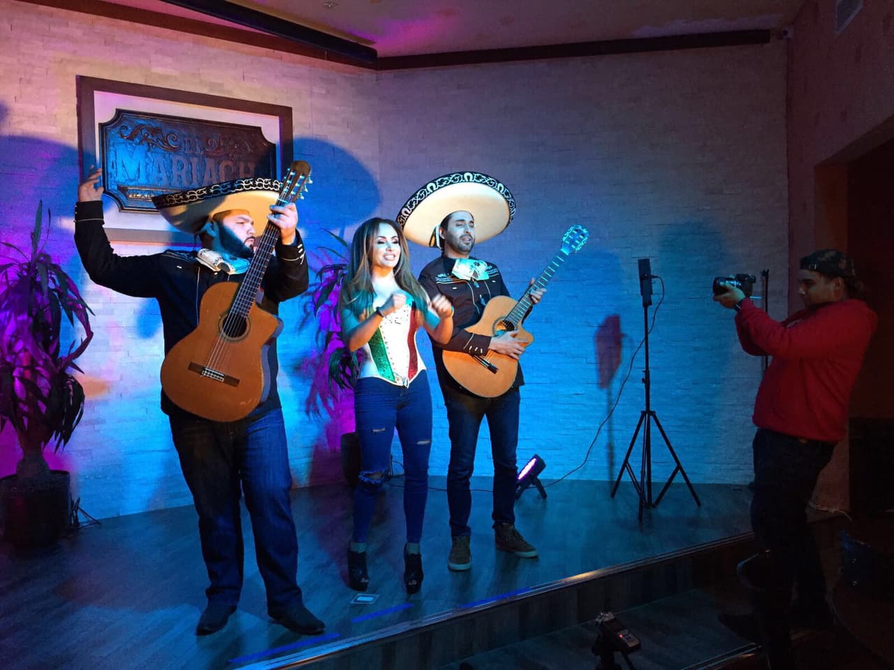 ¿Qué estarán planeando La Bronca, El Tambochi y El Compa Ivan?