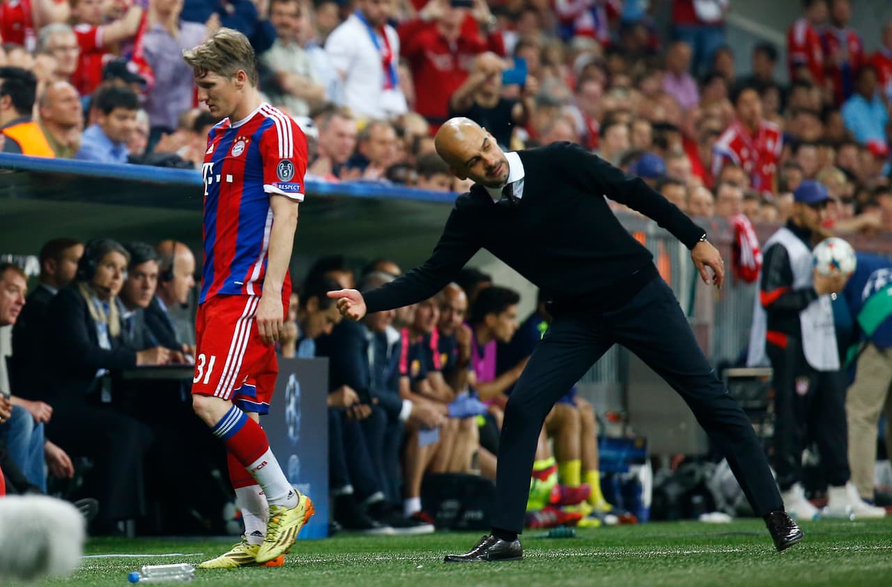 En sus últimos años en el Bayern Múnich Bastian Schweinsteiger no tuvo la mejor de las relaciones con el entrenador Pep Guardiola. (Crédito: Reuters)