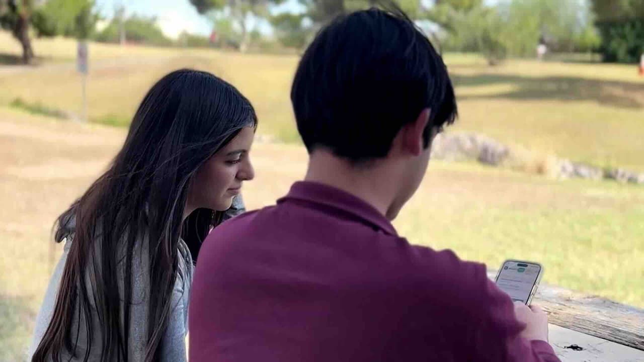 Estudiante crea ‘Navegante Arizona’ para ayudar a encontrar programas bilingües en el estado