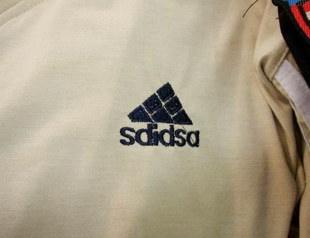 ¡Checa estas fotos de los productos, posiblemente, más chafos del mundo! ¿Crees que pagaron derechos de autor?