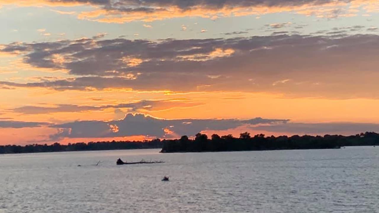 Otro bonito atardecer es el que nos comparte Nadia Fonseca.