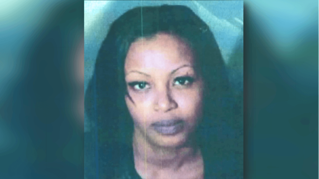 Mujer enfrenta 10 años de cárcel por homicidio imprudente al conducir ebria y darse a la fuga