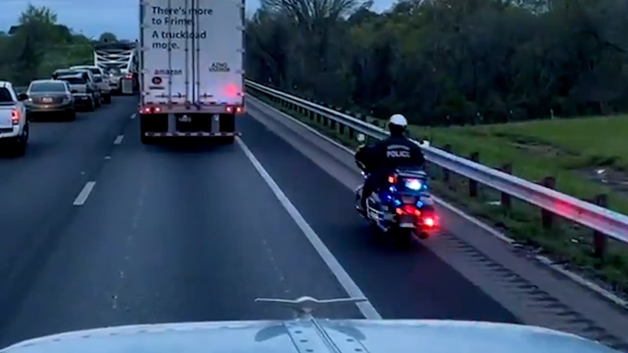 Reabren parte de la I-10 que estaba cerrada por persecución policial. El sujeto que huía de la policía se suicidó