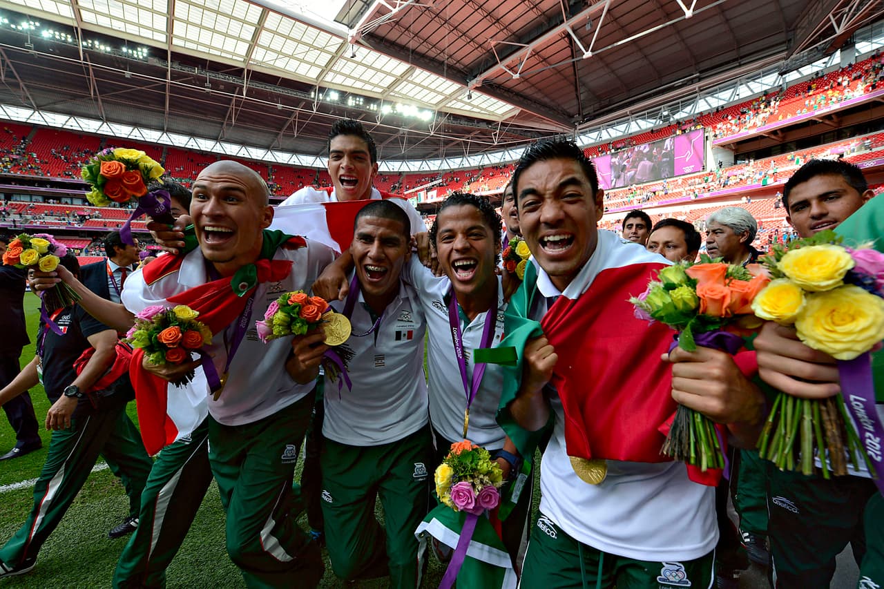 Uno de sus momentos más dulces fue haber sido parte de la Selección de México que ganó la medalla de oro en el fútbol varonil de los Juegos Olímpicos de Londres 2012.