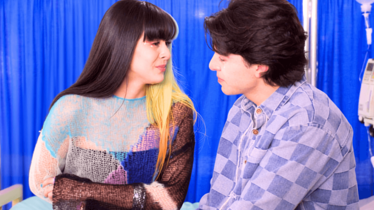 Hugo descubre el embarazo de Nayeli | Tan Cerca De Ti, Nace El Amor | Capítulo 70