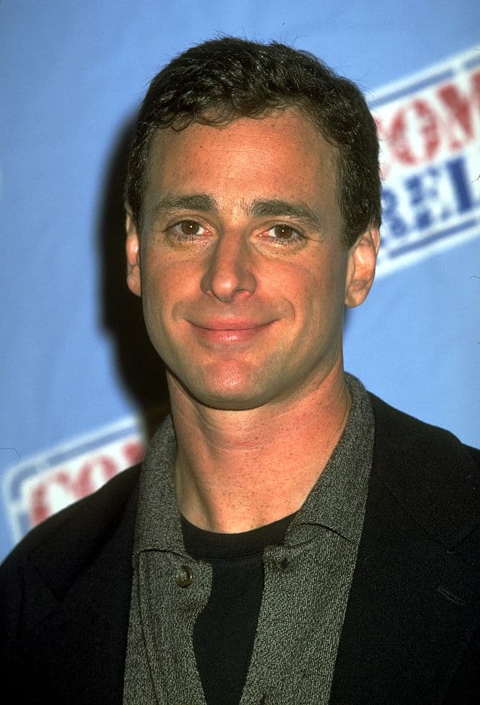 El 9 de enero, se dio a conocer la muerte de 
<a href="https://www.univision.com/noticias/sucesos/bob-saget-muere-a-los-65-anos-full-house">Bob Saget</a>, actor conocido por su participación como Danny Tanner en la serie ‘Full House’.
<br>