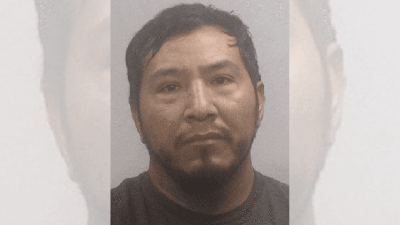 Arrestan a hombre que presuntamente abusaba de niños hispanos de 9 a 12 años