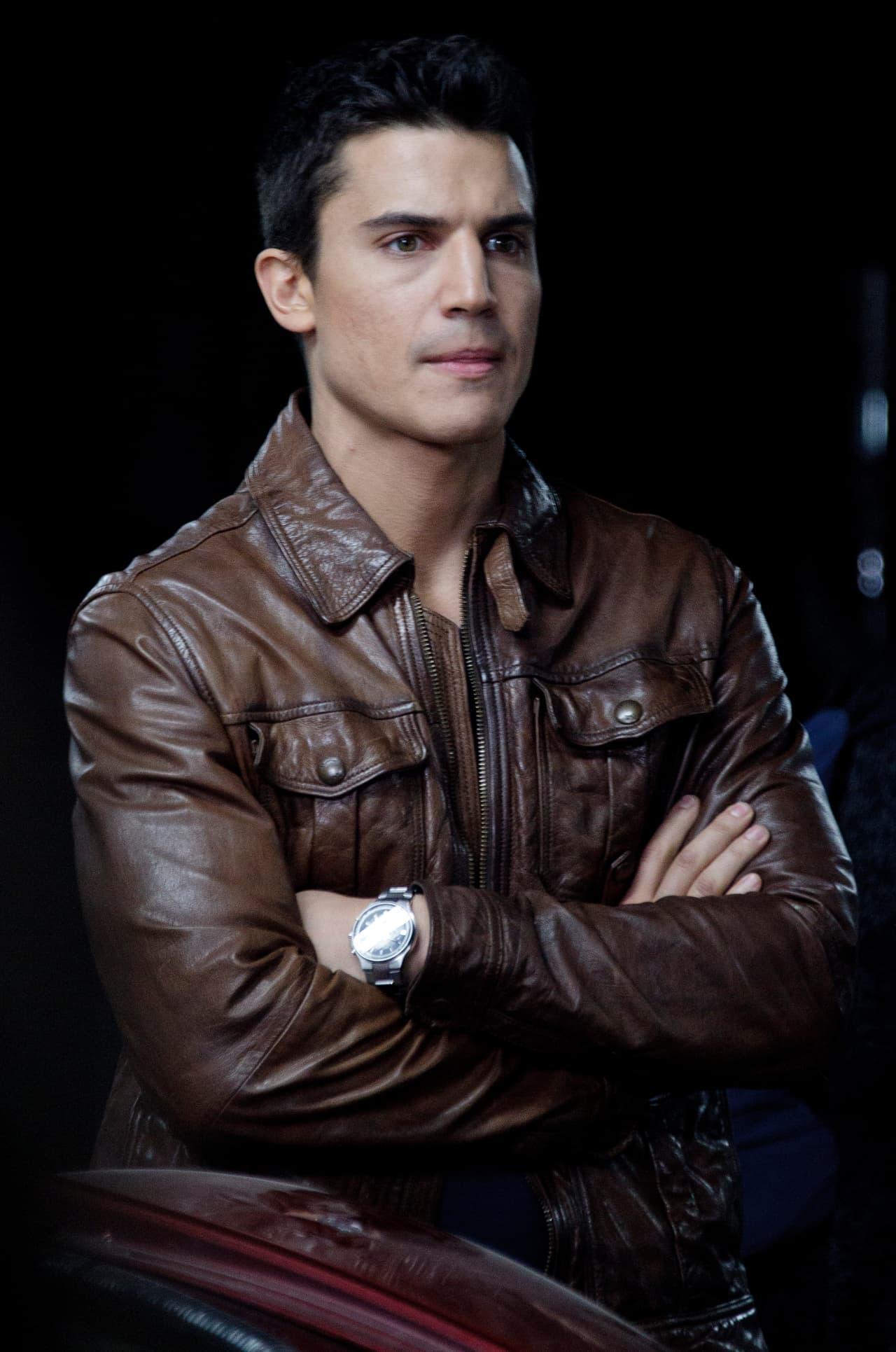 El apuesto actor se convertirá en Javier Morey en El Príncipe, y nos conquistará cada noche apoderándose de la pantalla de UniMás.