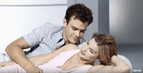 Pero Josh inició su carrera en 1998 cuando apareció en el material visual de la canción 'I Will Go With You', tema interpretado por Donna Summer.