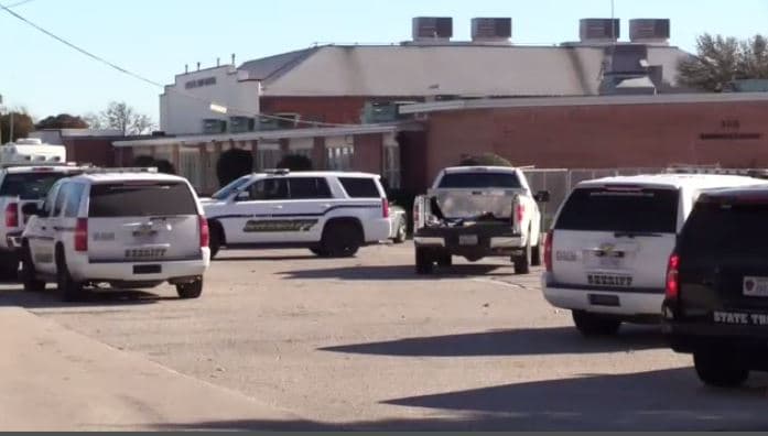El incidente ocurrió en la cafetería de la escuela Italy.